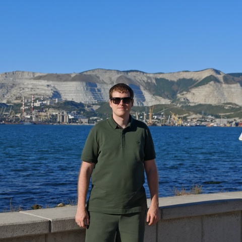 Антон Шолохов